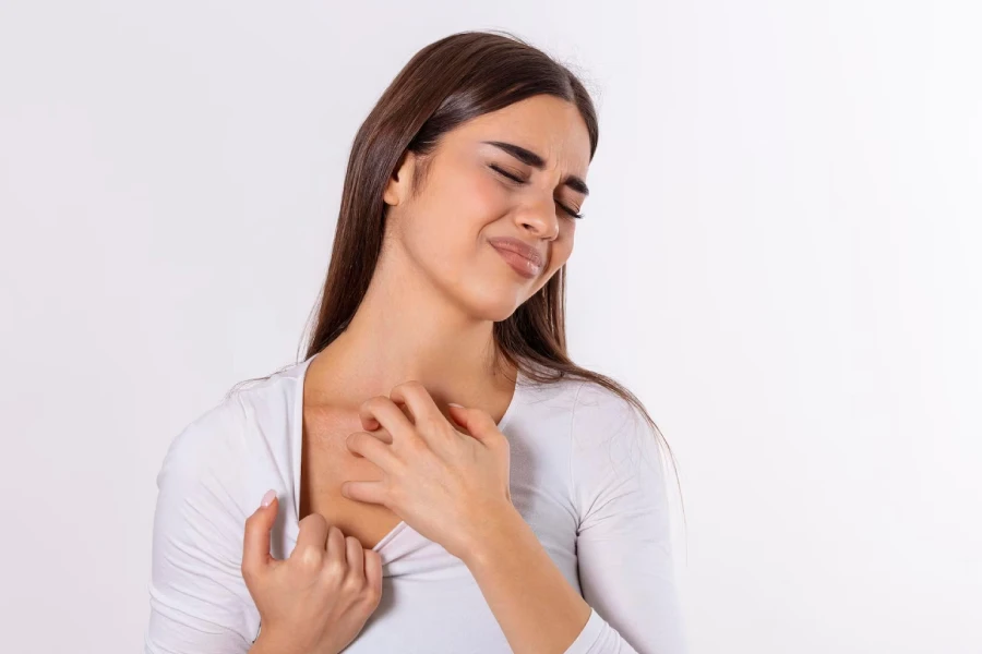 Summer Skin Allergies: A Dermatologist's Guide to Triggers & Relief